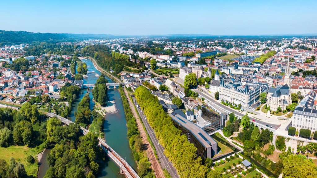 Travail à domicile à Pau (64000)