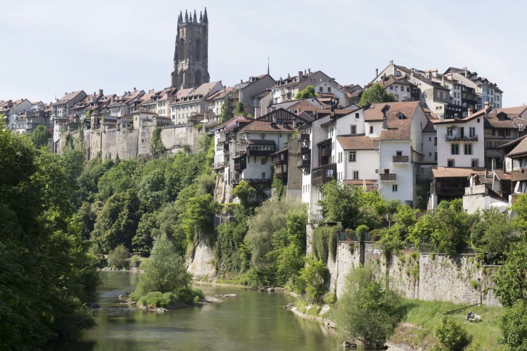 Travail à domicile à Fribourg (1700)