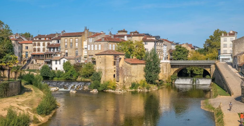 Travail à domicile à Mont-de-Marsan (40000)