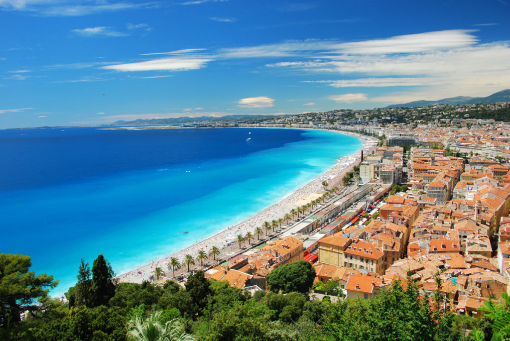 Travail à domicile dans les Alpes-Maritimes (06)