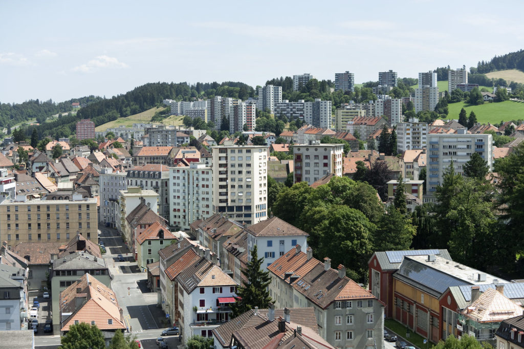 Travail à domicile à La Chaux-de-Fonds (2300)