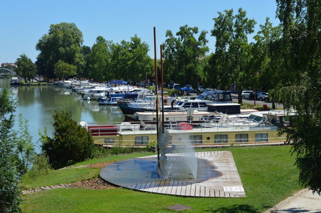 Travail à domicile à Castelsarrasin (82100)