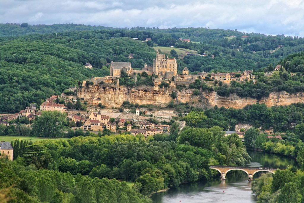 Travail à domicile en Aquitaine