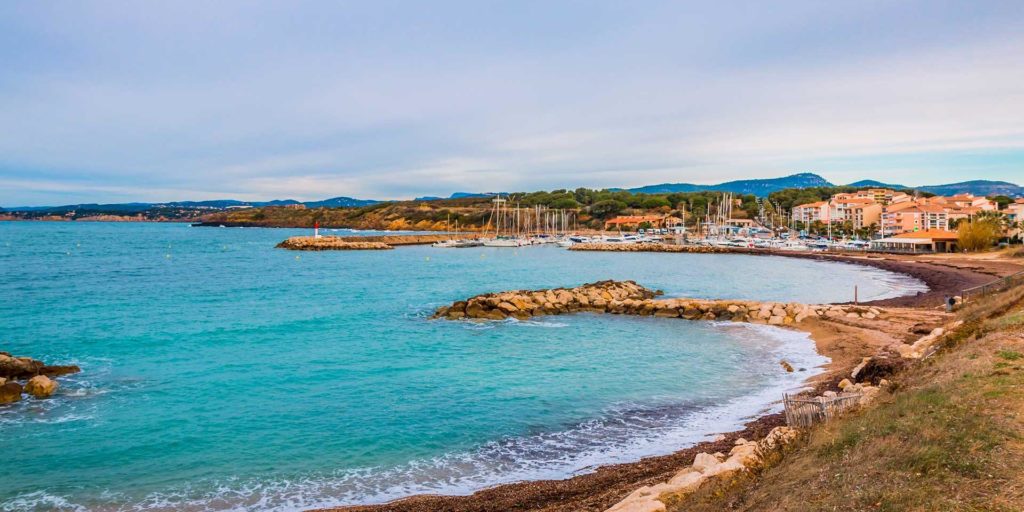 Travail à domicile à Six-Fours-les-Plages (83140)